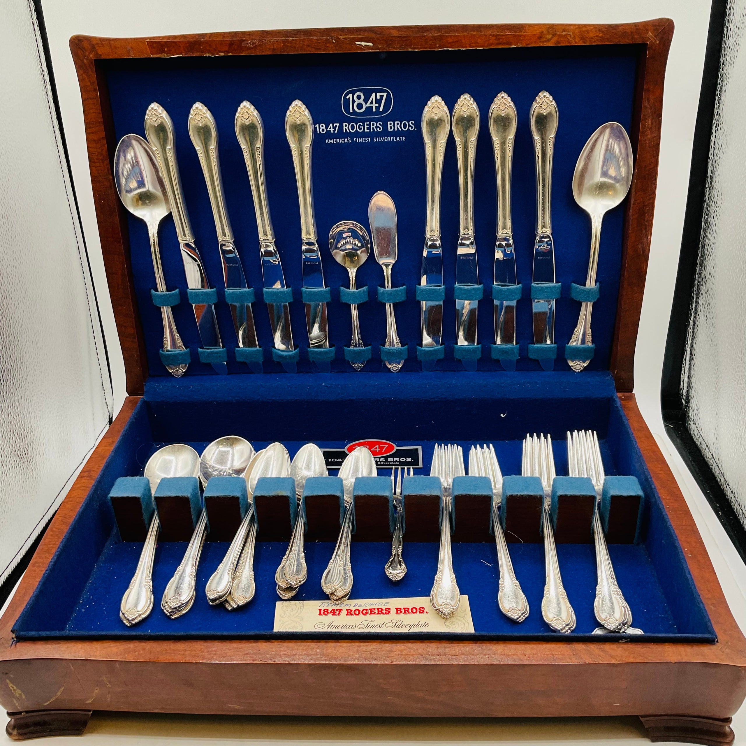 Antique 1847 Rogers Bros. Silver Plated Flatware Set in Wooden Chest RichmondHabitatReStore
